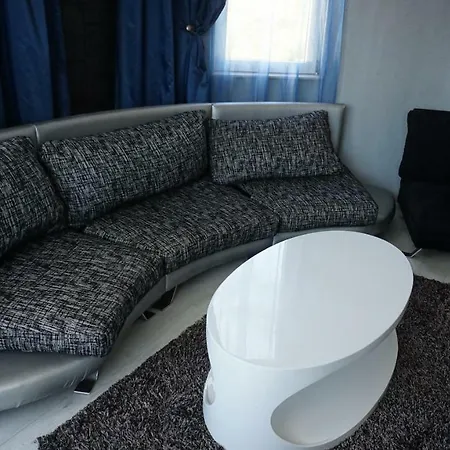 Apartman Opera *