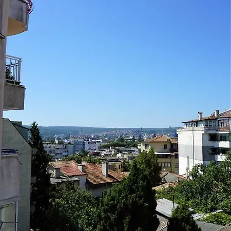 Opera Apartman